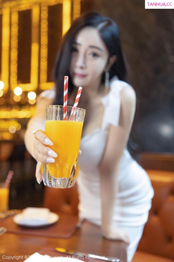允薾  [XiuRen]高清写真图 2021.11.02 No.4155 允薾第20张图片